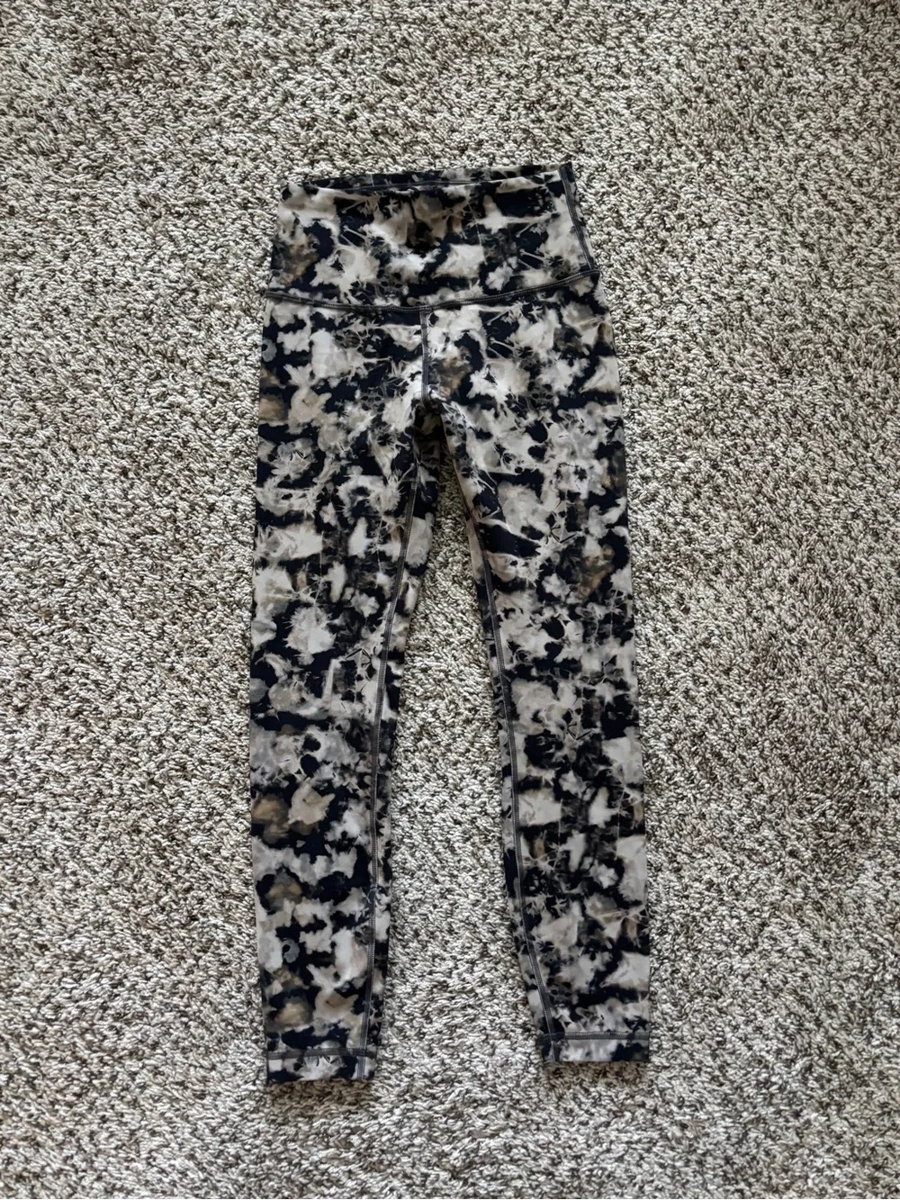 lululemon athletica Black, Cream & Tan Tie-Dye Leggings